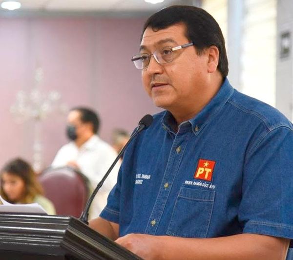 ¡DIPUTADOS NO SON FISCALES! - ÁNDALE