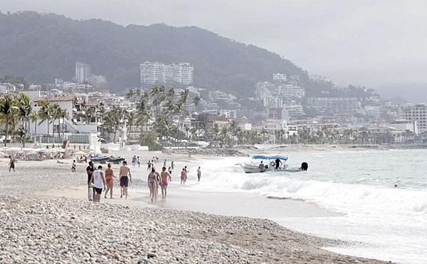 ¡TURISTA MUERE TRAS SER ATACADO POR UN COCODRILO!