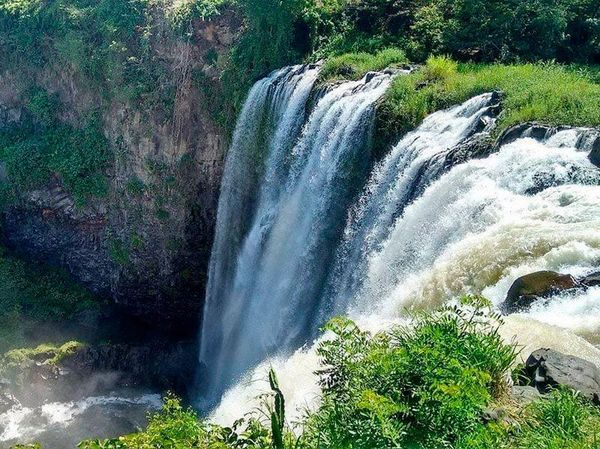 ¡AL TAMBO POR DESTRUIR ESCALINATAS EN EL SALTO DE EYIPANTLA!