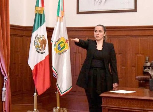 ¡LA “PERDONAN”! - ÚJULE...