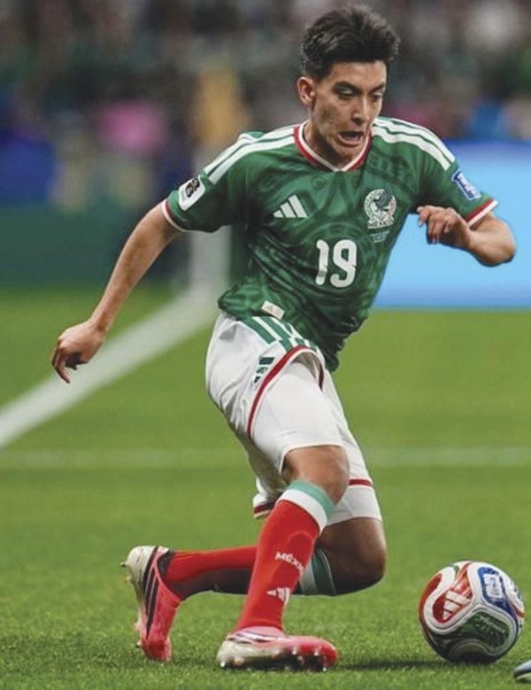 ¡NIÑO DE ORO! - GILBERTO MORA
