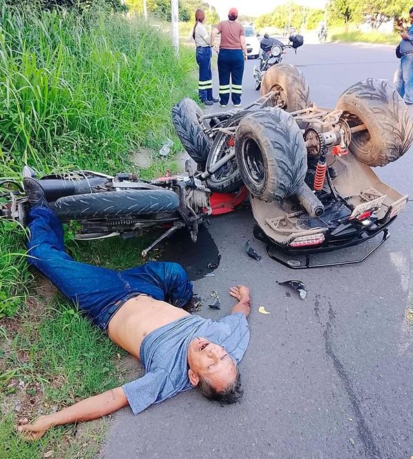 ¡DON ÁNGEL CHOCÓ CON SU CUATRIMOTO Y PERDIÓ LA VIDA!