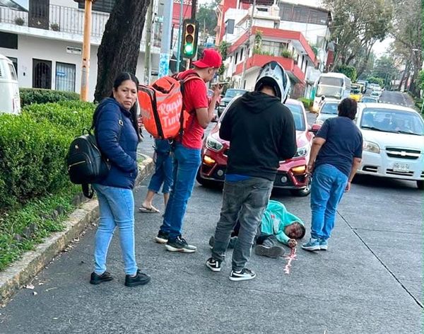 ¡MUEREN CICLISTA Y SU PERRITA “CAPUCHINA” EN XALAPA!
