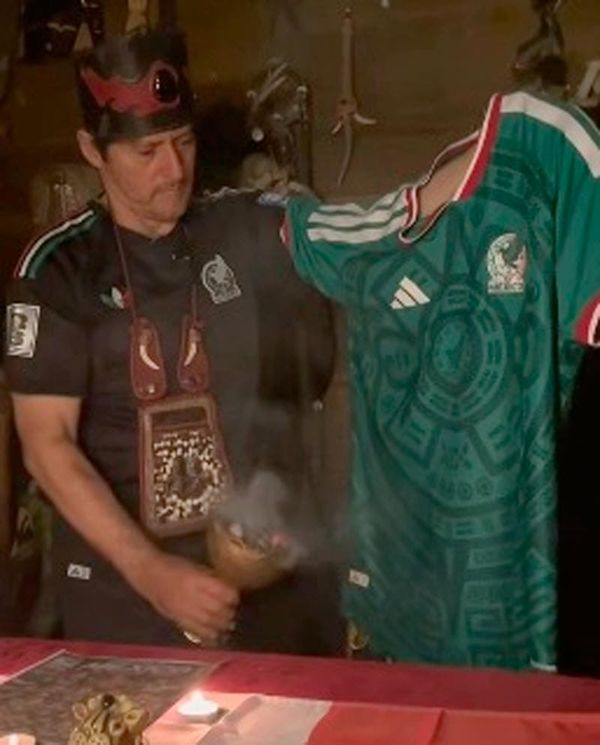 ¡HASTA EL BRUJO MAYOR! - CON VELAS Y RAMAZOS