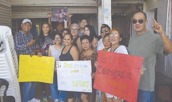 ¡GRAN FIESTA EN EL MERCADO ZARAGOZA, LLEGÓ LA CAMPEONA MUNDIAL DE BOXEO!