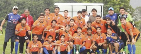 ¡MAREA AZUL AL NACIONAL EN LA FMF!