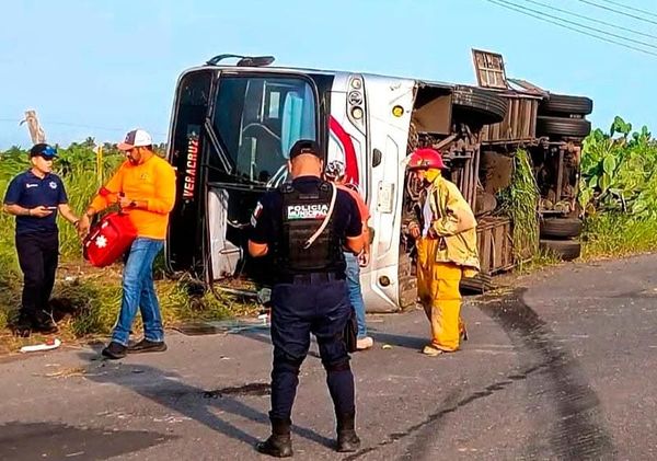 ¡CAMIONAZO! - SEIS HERIDOS