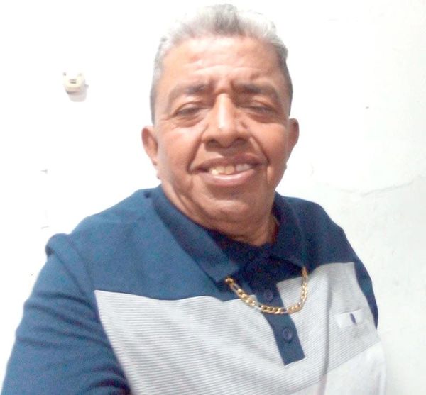 FILIBERTO RENDÓN PINEDA 40 AÑOS DE VOCEADOR...