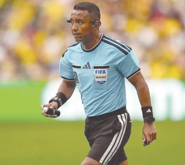¡DESIGNAN A IVÁN BARTON COMO ÁRBITRO PARA EL FRANCIA-ESPAÑA!