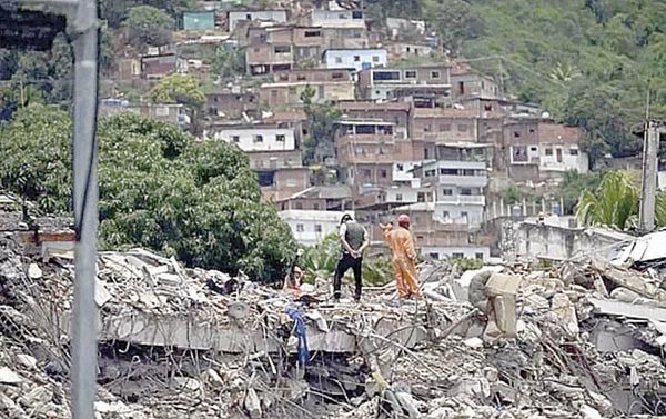 ¡ENVÍA MÉXICO SIETE PLANTAS DE LUZ A VENEZUELA!