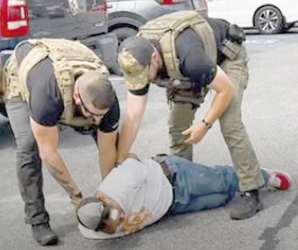 ¡PIDEN A ONU MEDIAR POR MUERTES DE ICE!