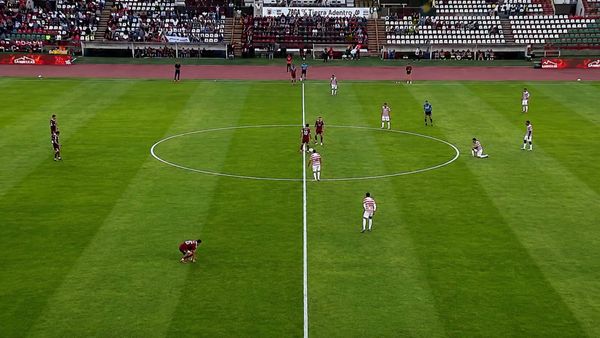 ¡PROTESTAN MINEROS Y CORRECAMINOS POR NO ASCENSO EN LIGA EXPANSIÓN!