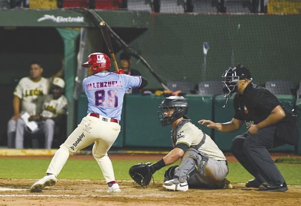 ¡DEBUTA VALENZUELA CON EL ÁGUILA DE LMB!