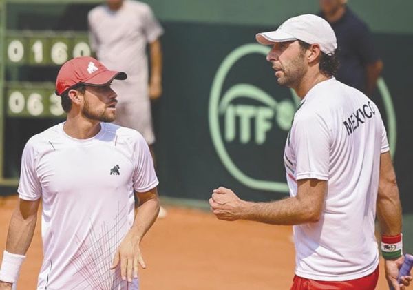 ¡SANTY HACE DUPLA CON REYES-VARELA EN PORTUGAL!