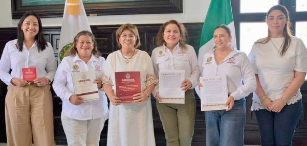 ¡ROSA MARÍA VS. MAS!