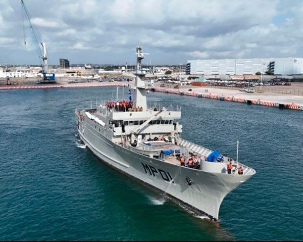 ¡SALEN DOS BARCOS A VENEZUELA! - CON AYUDA HUMANITARIA PARA LAS VÍCTIMAS DE LOS TERREMOTOS