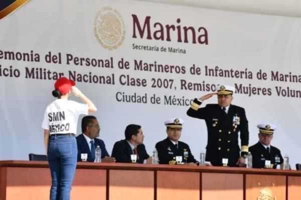 ¡PROCESAN A MARINOS QUE DESVIARON $40 MILLONES!