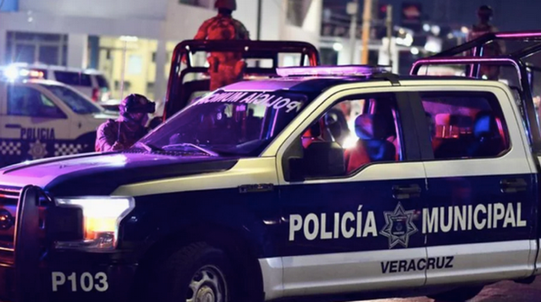 ¡CAE ASALTANTE DE OXXOS EN LA 21 DE ABRIL!