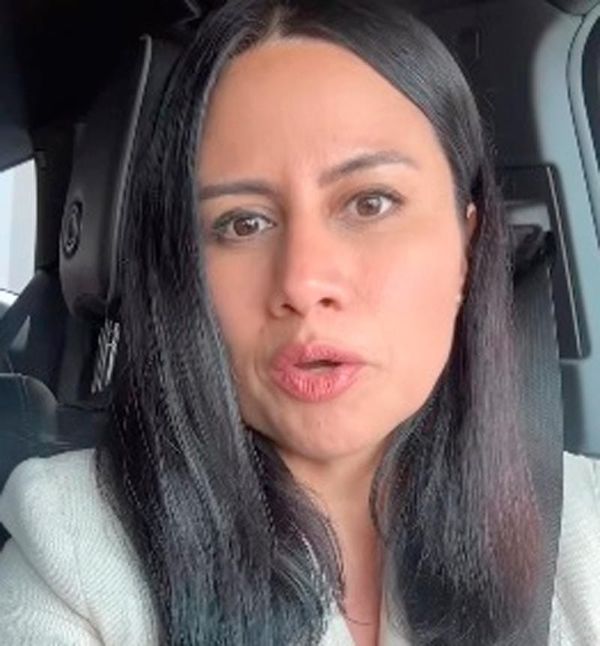 ¡‘DESINVITAN’ A INDIRA! - *Era invitada a graduación del Telebachillerato en Medellín