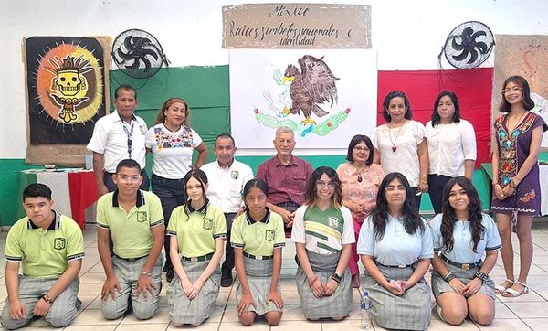 REALIZAN DEMOSTRACIÓN DEL HIMNO NACIONAL MEXICANO