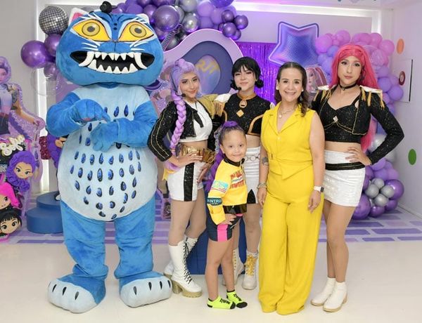 SOFÍA CRUZ CELEBRA SUS 7 AÑOS