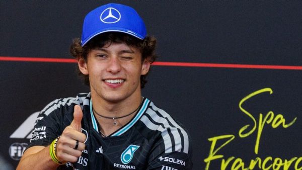 ¡DOMINA ANTONELLI GP DE BÉLGICA!