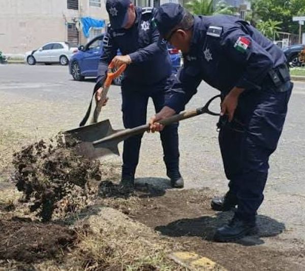 ¡“RATOTA” CON CUCHILLO LE ROBÓ 23 MIL PESOS A PEATÓN EN LOMAS DEL VERGEL!