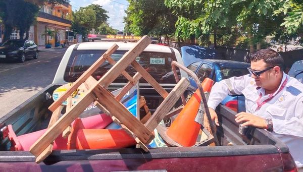 ¡TRÁNSITO “LIMPIAN” LAS CALLES DE CARDEL!