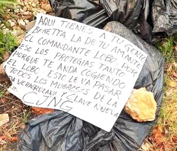 ¡ES UN MOTO-REPARTIDOR EL CUERPO DESCUARTIZADO EN IXHUATLÁN DEL SURESTE!
