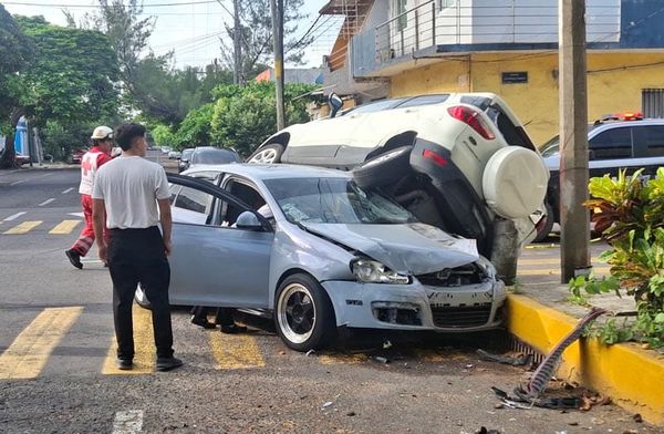 ¡QUEDÓ TREPADA!