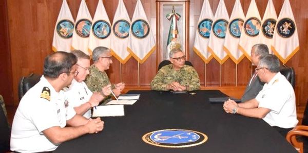 ¡VISITA EL PUERTO EL SECRETARIO GENERAL DE LA OMI!