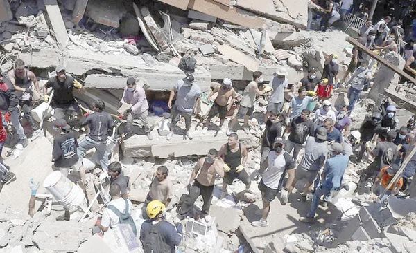 ¡TERREMOTO DE 7.4 SACUDE COLOMBIA! - EL PEOR DE TODOS