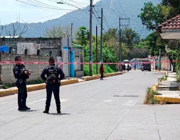 ¡BALEAN A TÍO DEL DIPUTADO DEL PVEM! - LE DISPARAN DESDE TRES MOTOS