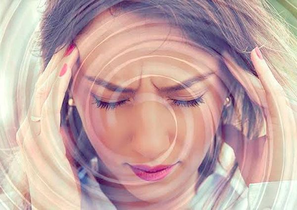 TIPS PARA MEJORAR TU CALIDAD DE VIDA | EL VÉRTIGO - El vértigo es una sensación de mareo que hace que parezca que uno mismo o el entorno están girando o moviéndose *No es lo mismo que el mareo general, que puede incluir sensaciones de aturdimiento…