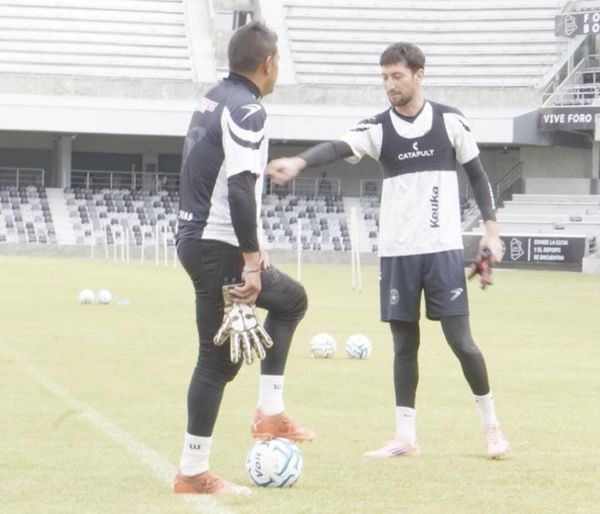 ¡PIRATAS FC AFINA DETALLES PARA ENFRENTAR A LEONES NEGROS!