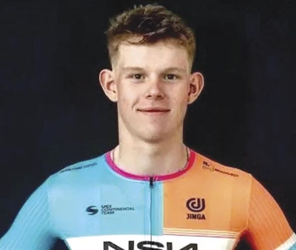 ¡MUERE CICLISTA DE 19 AÑOS EN LA VUELTA A PORTUGAL!