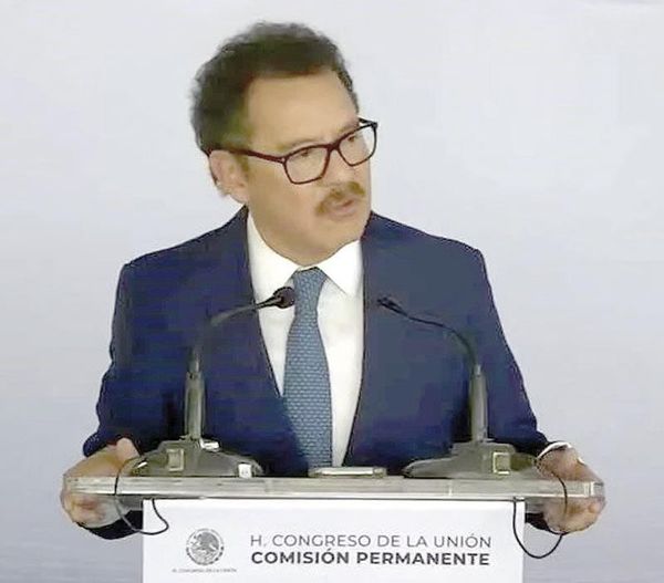 ¡ESTÁ VIVO DESAFUERO, DICE MORENA!
