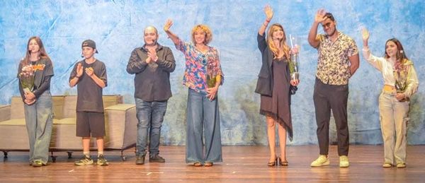 BRILLAN EN VERACRUZ EL ELENCO DE “MAMÁ YA TIENE NOVIO”