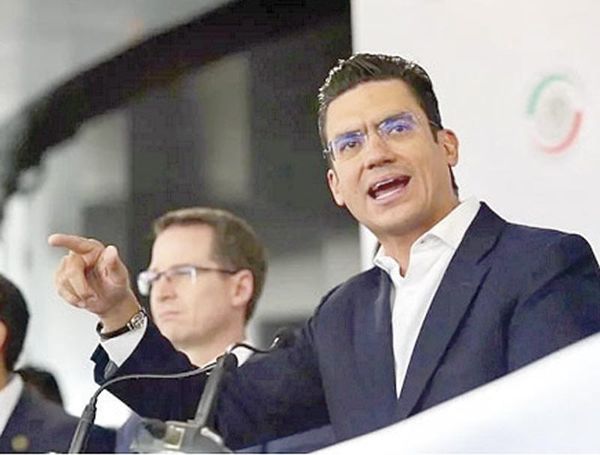 ¡'OLVIDA' JORGE ROMERO FESTEJAR ANIVERSARIO DEL PAN!