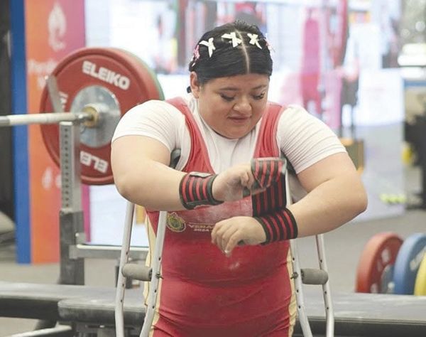 ¡TERCER LUGAR POR EQUIPOS PARA VERACRUZ EN PARAPOWERLIFTING!