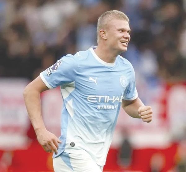 ¡EL CITY SE QUEDÓ CON EL DERBI DE MANCHESTER!