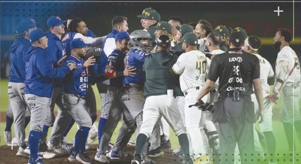 ¡UNA HISTORIA LLAMADA BÉISBOL! | LA OTRA CARA DEL BÉISBOL - El beisbol también tiene momentos que nadie quisiera contar, y esta vez la Liga Mexicana de Béisbol puso orden después de la bronca protagonizada entre Pericos de Puebla y Olmecas de…