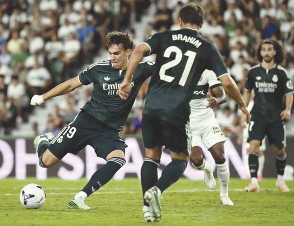 ¡RESCATA ESPÍ TRIUNFO DEL REAL MADRID! SOBRE ELCHE!