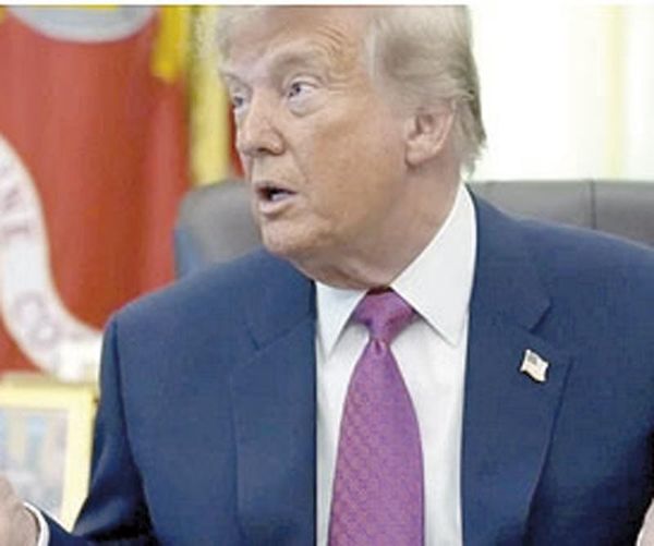 ¡USA TRUMP COMERCIO CON MÉXICO PARA AMAGAR A FED!