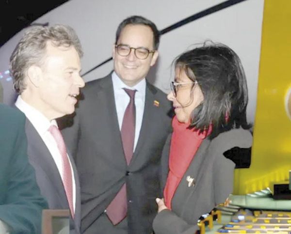 ¡DELCY RODRÍGUEZ LLEGA A NUEVA YORK ESTARÁ EN LA ONU!
