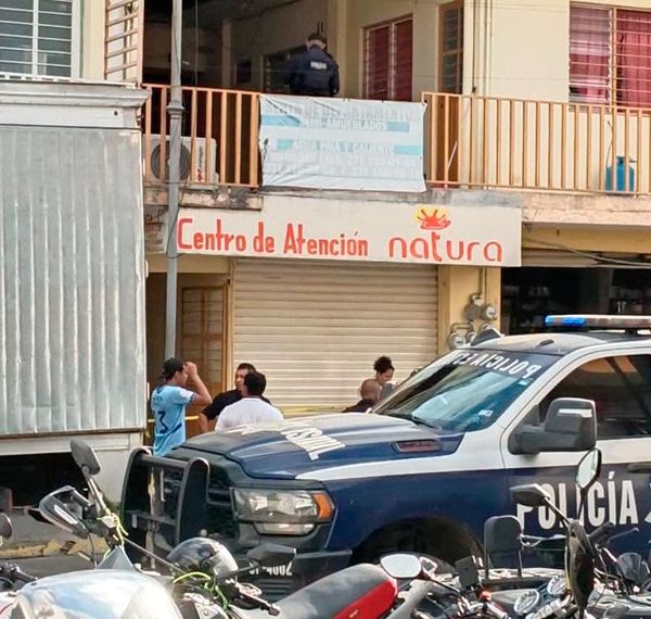 ¡LOCALIZAN A JOVEN UNIVERSITARIA DE 21 AÑOS SIN VIDA!