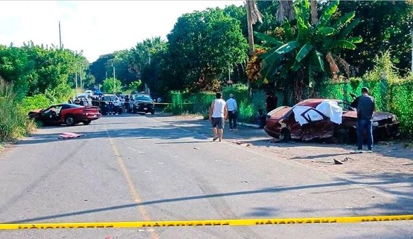 ¡DOS MUERTOS Y DOS HERIDOS POR CHOQUE EN NAOLINCO!