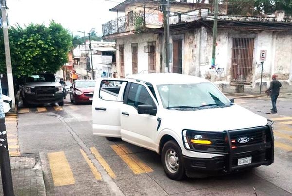 ¡MINISTERIALES BORRACHOS ECHAN TIROS Y LOS DETIENEN!