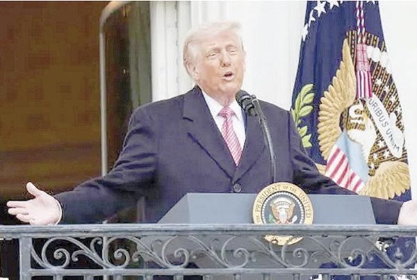 ¡TRUMP DICE QUE ‘SALDRÁ’ DE IRÁN ‘A MENOS’ QUE SE QUEDE CON EL PETRÓLEO ‘COMO EN VENEZUELA’!