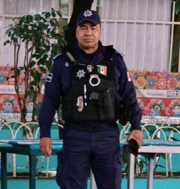 ¡ROBAN CAMIONETA EN RESIDENCIAL DEL BOSQUE!